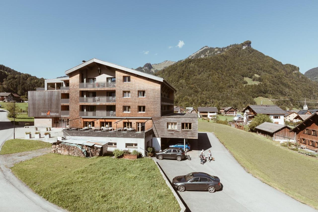 Hotel Hubertus Mellau Gmbh Exterior foto
